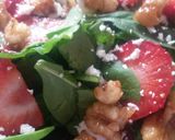 A picture of step 3 of Spinach Strawberry Salad.