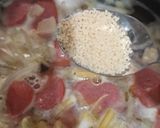 Foto langkah ke 5 dari resep 67. Sop makaroni sosis (SoMaSi).