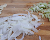 Foto del paso 3 de la receta: Merluza a la plancha con repollo gratinado