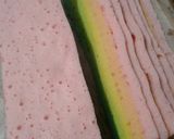 Foto langkah ke 5 dari resep Mini Rainbow Roll Cake.
