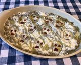 Une image de l'étape 9 de Gratin « skull » au cresson, fanes de radis, haricots blancs, herbes et épices.