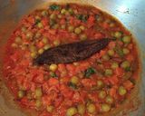 A picture of step 7 of Carrot Peas Curry.
