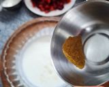 फलहारी स्ट्रॉबेरी रायता रेसिपी चरण 2 फोटो