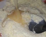 A picture of step 3 of Glazed pancakes.