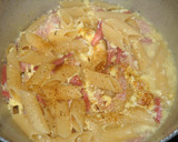 Foto del paso 7 de la receta: Fideos mostacholes con salchicha, huevo y jamón (One Pot Pasta)