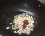 A picture of step 4 of Paneer Pizza.