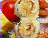 A picture of step 3 of Easy Pan-Fried Chikuwa with Mayonnaise and Grated Cheese.