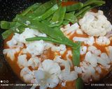 Foto del paso 5 de la receta: Velouté de ajos y jamón con coliflor y judías verdes