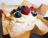 Foto del passaggio 8 della ricetta Cestini di pasta fillo con crema al mascarpone e frutti di bosco