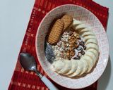 Une image de l'étape 4 de Bowl douceur banane, granola, avoine et chia 🥣🍌.