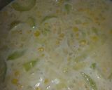 A picture of step 4 of Yellow squash cheesy soup.