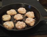 A picture of step 8 of Cream Cheese Filled Crescent Rolls.