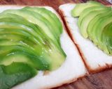 A picture of step 1 of Kanya's Avocado and Honey Sandwiches.