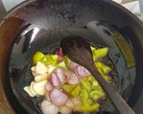 Foto langkah ke 2 dari resep Pindang Kecap Cabe Ijo.
