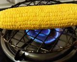 A picture of step 1 of Roasted corn masti.