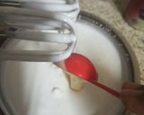 A picture of step 4 of Fruit Cream.