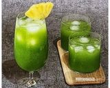 Foto langkah ke 4 dari resep Pineapple Green Juice.