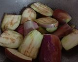 खट्टे बैंगन (Khatte Baingan recipe in Hindi) रेसिपी चरण 1 फोटो