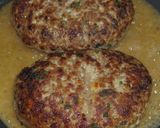 A picture of step 7 of A Hamburger Chef Teaches You How to Pan-Fry Hamburgers.