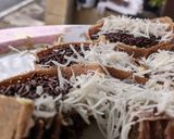 Foto langkah ke 4 dari resep Martabak mini.