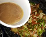 Foto del paso 6 de la receta: Muslo de pollo deshuesado con vegetales
