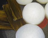 A picture of step 2 of Easy and Authentic Furofuki Daikon.