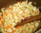 A picture of step 3 of Veggie-packed Minestrone.