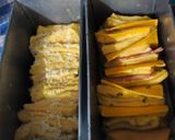 Foto langkah ke 8 dari resep Garlic Cheese Pumpkin Bread.