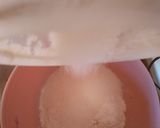 Foto del paso 7 de la receta: Cuca con relleno de dulce de guayaba