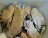 A picture of step 2 of Oyishi Japanese Noodle Soup.