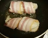 A picture of step 6 of Delicious Bacon Wrapped Grilled Cheese.