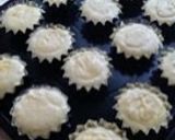 A picture of step 5 of Madeleines.