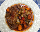 Foto del paso 8 de la receta: Pies de cerdo con champiñones y boniato