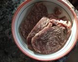 A picture of step 1 of Beef double cheese burger.