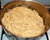 صورة لخطوة 1 من وصفة مكرونة بالتونة والخضار😋