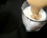 દાલગોના કોફી (Dalgona Coffee Recipe In Gujarati) રેસીપી સ્ટેપ5ફોટો
