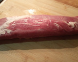 Foto del paso 1 de la receta: Solomillo empanado con especias