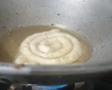 A picture of step 3 of Potato Jalebi.
