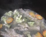 Foto langkah ke 7 dari resep Sayur Sop Ayam.