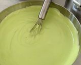 Foto langkah ke 4 dari resep Chiffon Pandan Ketan Hitam.