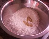 Foto del paso 2 de la receta: Receta de masa de pizza fácil y rápida