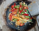 Foto langkah ke 2 dari resep Kerang Saos Tiram ala Warteg.