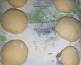 A picture of step 3 of Coated filled doughnuts.