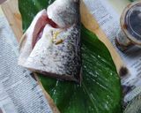 Gambar langkah 2 resipi Ikan Siakap Daun Kunyit Bakar.