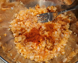 Foto del paso 3 de la receta: Albóndigas de merluza en salsa de ajo y perejil