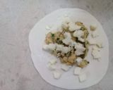 A picture of step 6 of Aloo Cheese Naan.