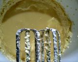 Foto langkah ke 4 dari resep Condensed Milk Pound Cake.