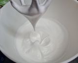 A picture of step 4 of Fluffy Japanese Pancakes.