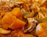 Foto del paso 5 de la receta: Chipirones guisados con calabaza