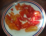 Foto del paso 1 de la receta: Ají mala palabra al tomate, en conserva